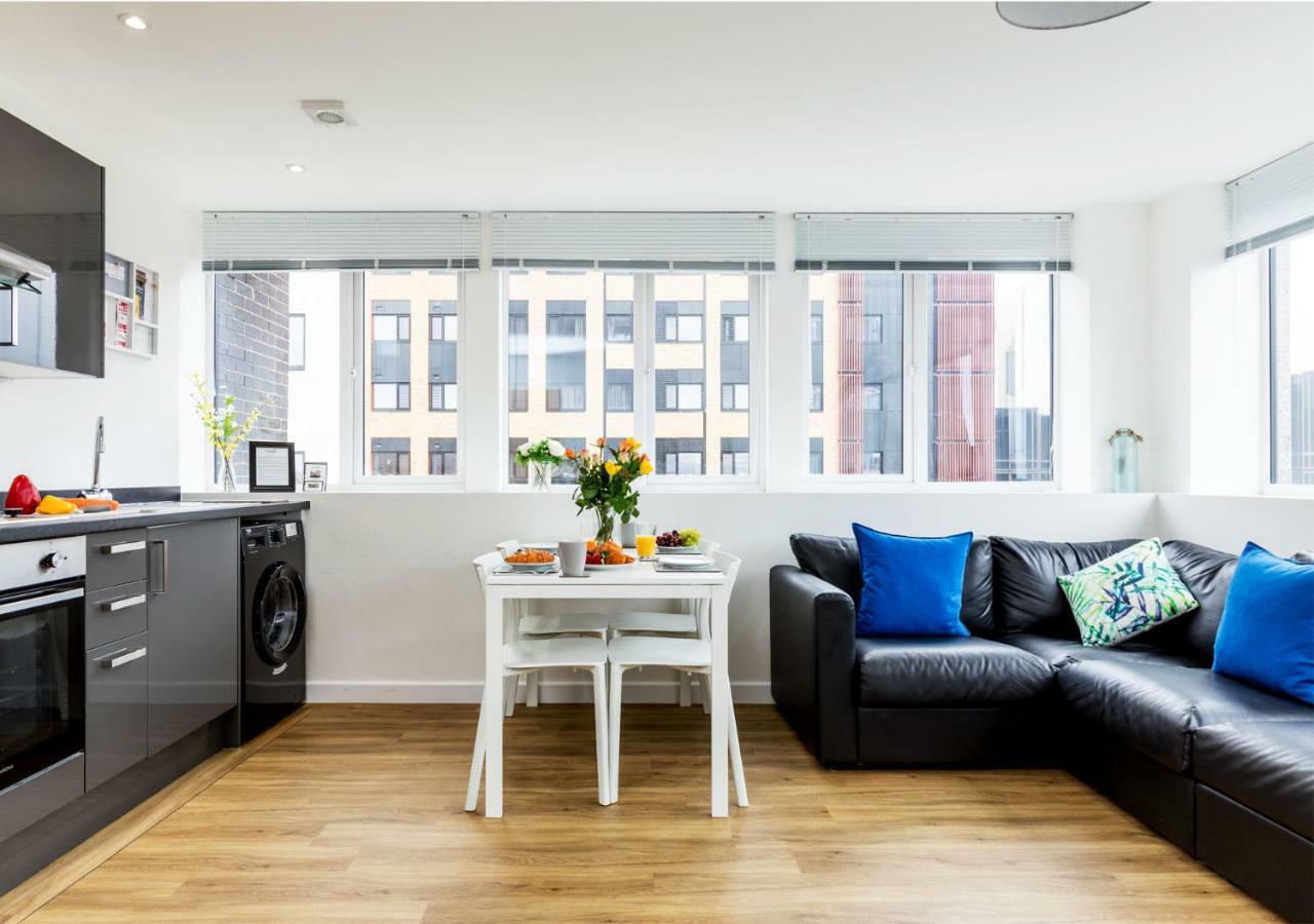 City Centre Apartment Portsmouth Buitenkant foto