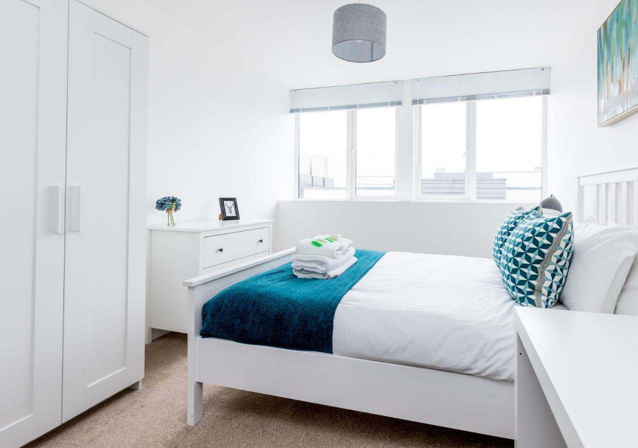 City Centre Apartment Portsmouth Buitenkant foto